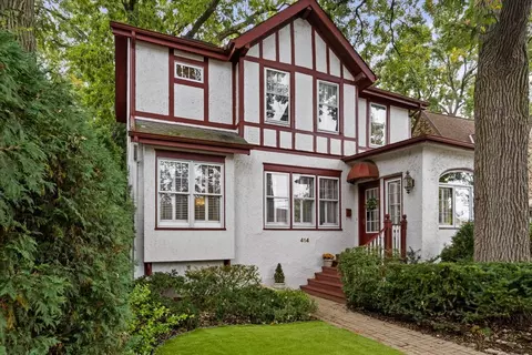 414 Winnetka Ave, Winnetka, IL 60093