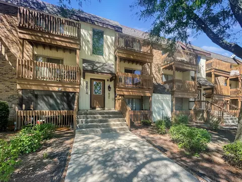22514 Jackson Ct #4D, Richton Park, IL 60471