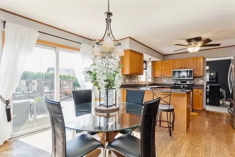 314 Whitmore Trl, Mchenry, IL 60050 photo 8