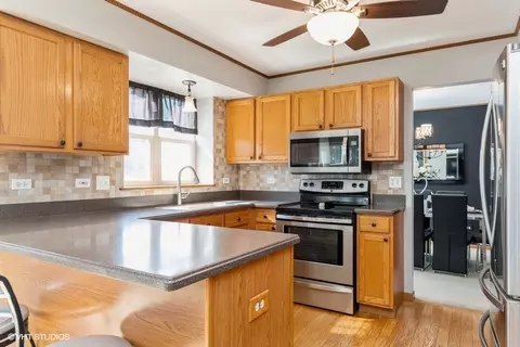 314 Whitmore Trl, Mchenry, IL 60050 photo 9