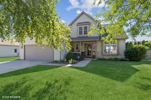 314 Whitmore Trl, Mchenry, IL 60050