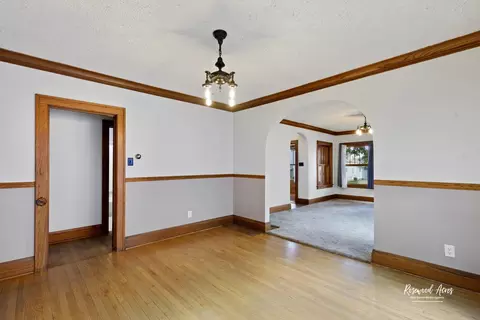 891 S 4th Ave, Kankakee, IL 60901 photo 9
