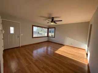 238 E 34th St, Steger, IL 60475 photo 3