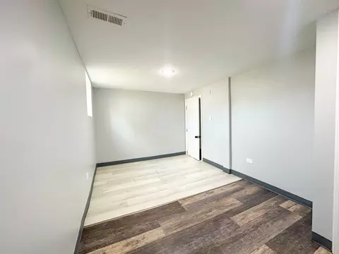 646 Frances St, Phoenix, IL 60426 photo 21