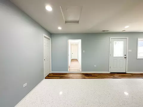 646 Frances St, Phoenix, IL 60426 photo 25