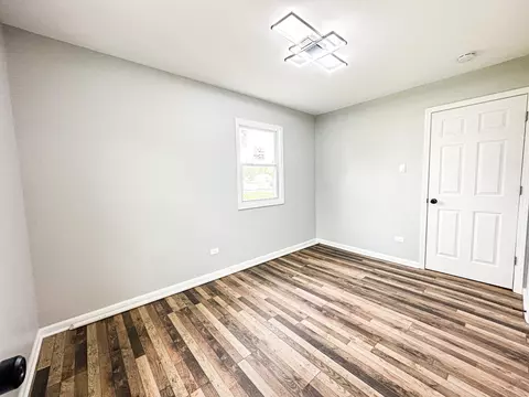 800 E 152nd St, Phoenix, IL 60426 photo 13