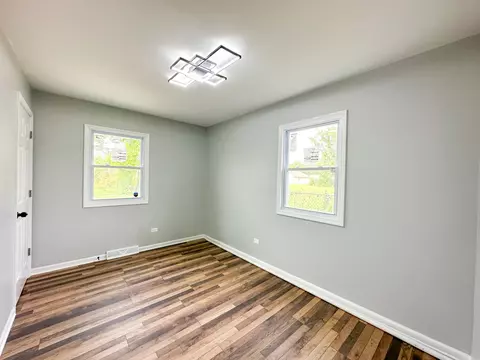 800 E 152nd St, Phoenix, IL 60426 photo 11