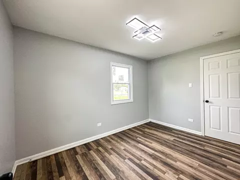800 E 152nd St, Phoenix, IL 60426 photo 14