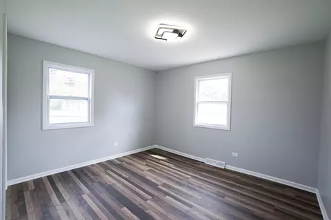 800 E 152nd St, Phoenix, IL 60426 photo 26