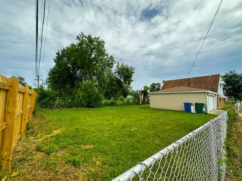800 E 152nd St, Phoenix, IL 60426 photo 27