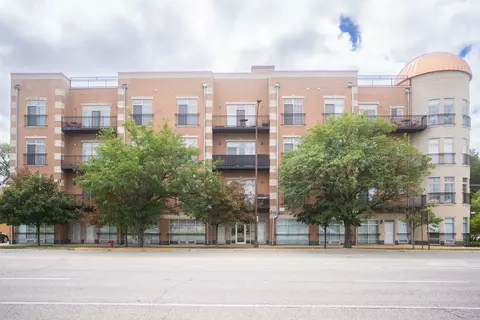 6421 W Touhy Ave #4B, Chicago, IL 60646
