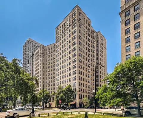 2000 N Lincoln Park W #1503, Chicago, IL 60614