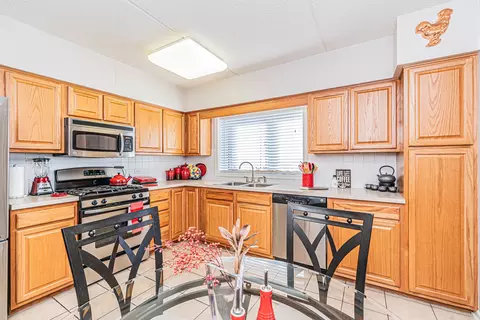 770 Pearson St #2-703, Des Plaines, IL 60016 photo 11