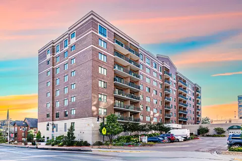 770 Pearson St #2-703, Des Plaines, IL 60016 photo 34