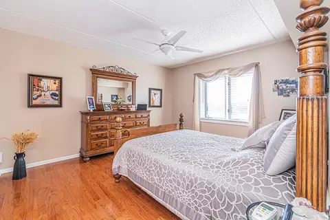 770 Pearson St #2-703, Des Plaines, IL 60016 photo 32
