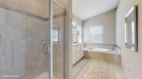 3669 Thornhill Dr, Elgin, IL 60124 photo 18