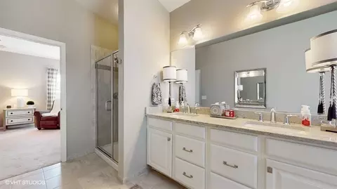 3669 Thornhill Dr, Elgin, IL 60124 photo 19
