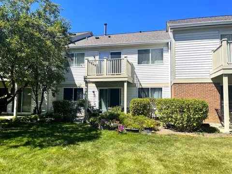 1400 Ashton Ct #B2, Wheeling, IL 60090 photo 19