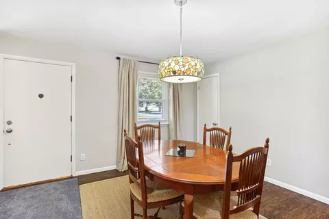 619 Breen Dr, Champaign, IL 61820 photo 6