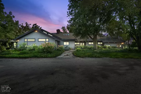 27243 S Stoney Island Ave, Crete, IL 60417