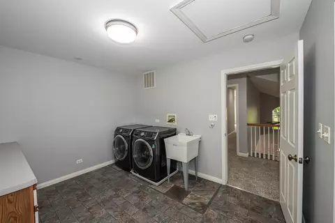 3916 Wren Ct, Rolling Meadows, IL 60008 photo 54