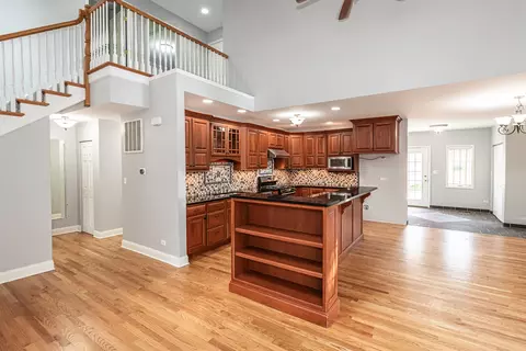 3916 Wren Ct, Rolling Meadows, IL 60008 photo 7