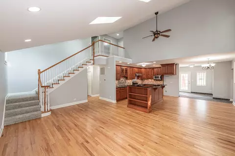 3916 Wren Ct, Rolling Meadows, IL 60008 photo 14