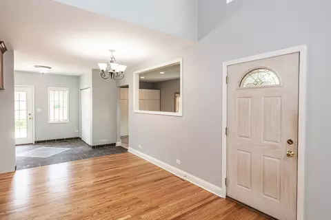 3916 Wren Ct, Rolling Meadows, IL 60008 photo 22