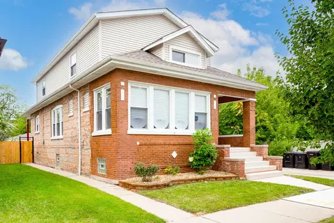8312 S Luella Ave, Chicago, IL 60617