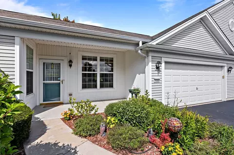 14080 Palisades Ave, Huntley, IL 60142