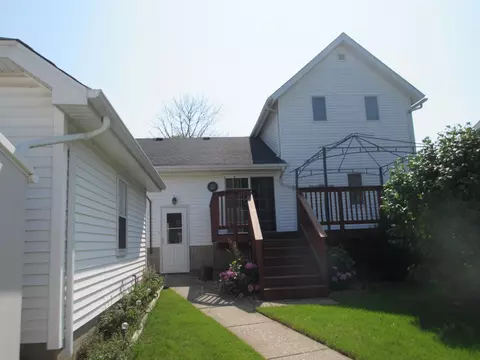 Exterior - 410 Dixie Hwy, Beecher, IL 60401 photo 4 of 14