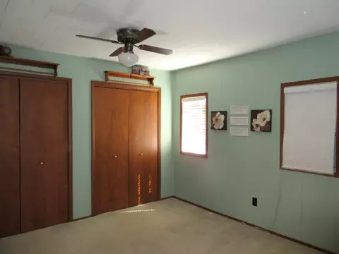Bedroom - 410 Dixie Hwy, Beecher, IL 60401 photo 4 of 5