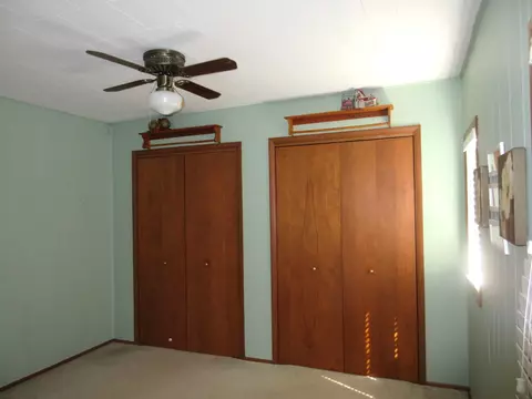Bedroom - 410 Dixie Hwy, Beecher, IL 60401 photo 5 of 5
