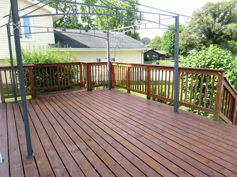 Exterior - 410 Dixie Hwy, Beecher, IL 60401 photo 7 of 14