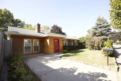 3939 Brummel St, Skokie, IL 60076