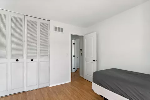 1171 Bunker Hill Ct #E, Wheaton, IL 60189 photo 13