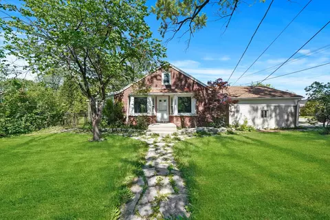10800 Barry Ave, Melrose Park, IL 60164