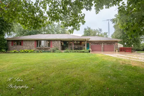 20603 Lembcke Rd, Harvard, IL 60033