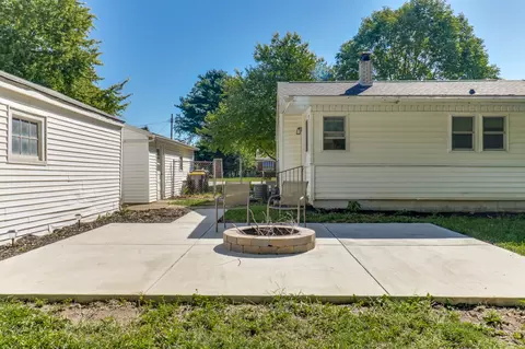 1009 Bakewell Ave, Normal, IL 61761 photo 29