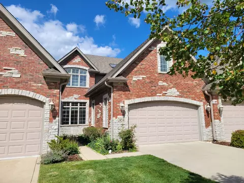 2454 Durand Dr, Downers Grove, IL 60516