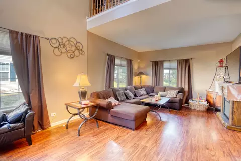 3946 Pratt St, Plano, IL 60545 photo 5