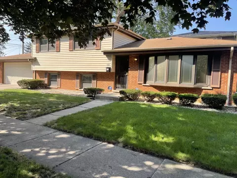 1294 Price Ave, Calumet City, IL 60409