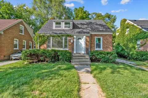 252 E 142nd Pl, Dolton, IL 60419