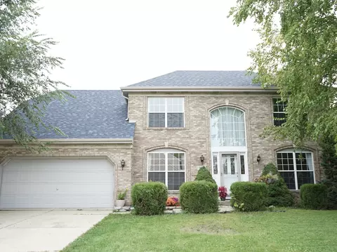 980 Wedgewood Ln, Aurora, IL 60506