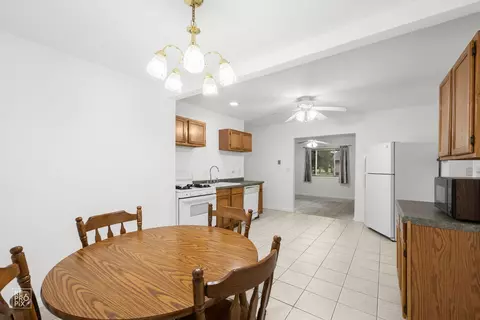 3304 W 161st St, Markham, IL 60428 photo 5