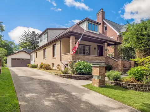 6258 N Newark Ave, Chicago, IL 60631