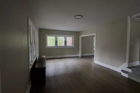 418 Arlington Ave, Elgin, IL 60120 photo 4
