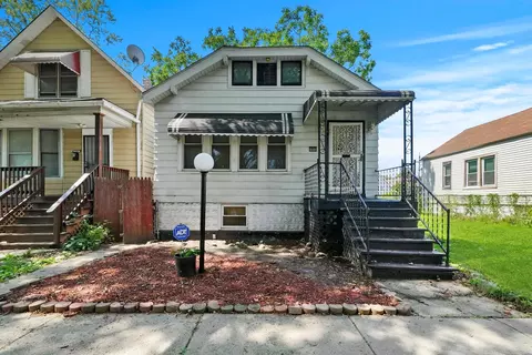 10232 S La Salle St, Chicago, IL 60628