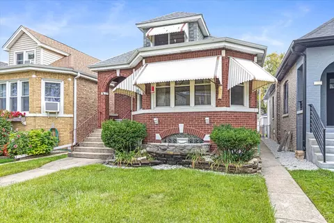 2921 N 73rd Ct, Elmwood Park, IL 60707