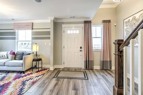 1545 Cooper St, Des Plaines, IL 60018 photo 3